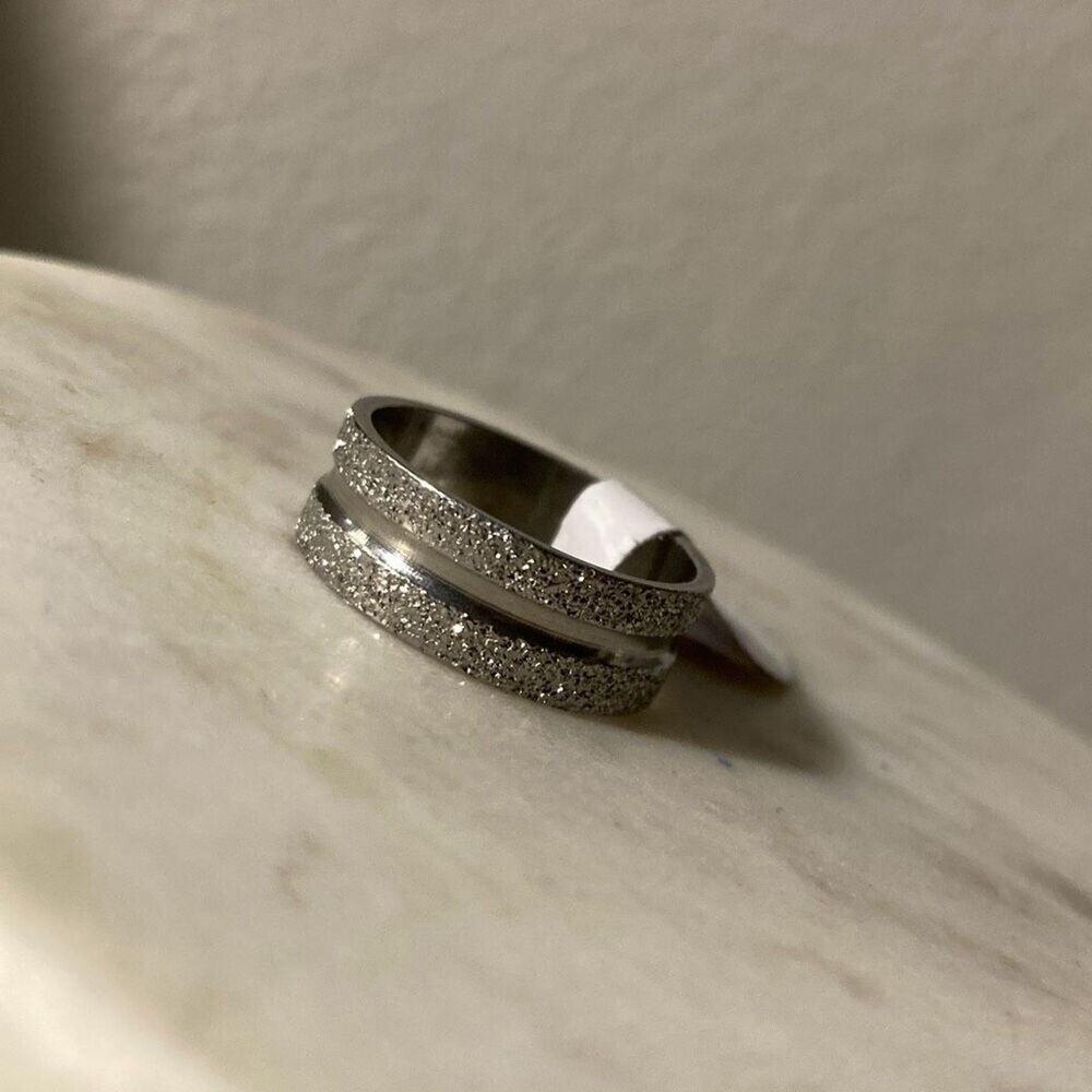Stainless steel men’s unisex wedding band ring 7.5